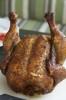 Beer Butt Chicken vom Holzkohle Grill